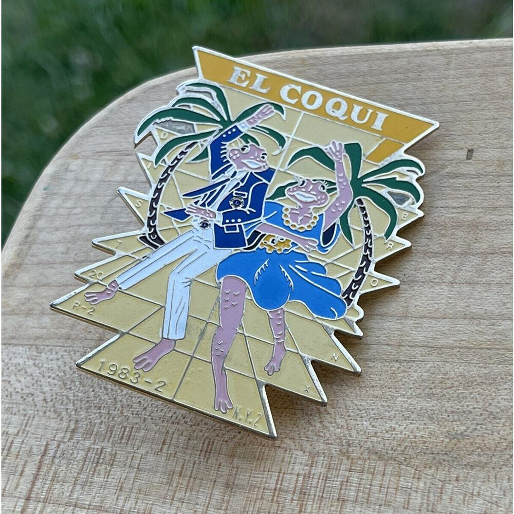 Lions Club Lapel Pin EL COQUI 1983-2 NY 20 R-2